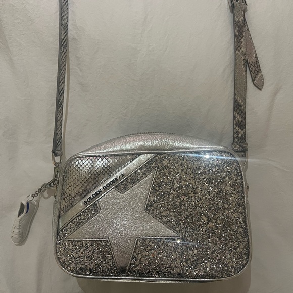 GOLDEN GOOSE SILVER METALLIC CROSSBODY - Picture 9 of 9